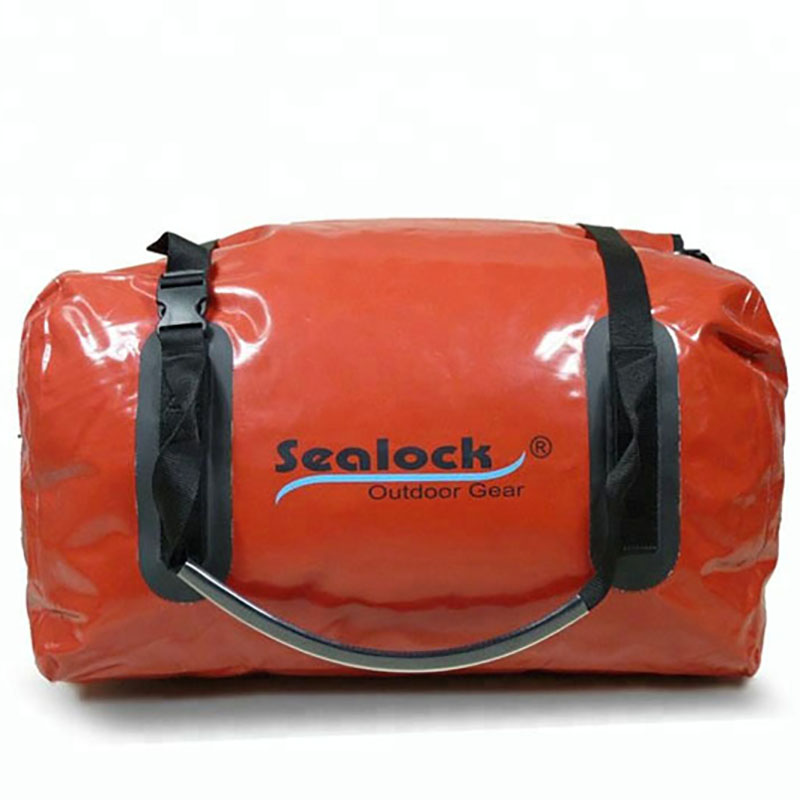 กระเป๋า Duffel กันน้ำขนาด 80 ลิตรพร้อม PVC สีแดง